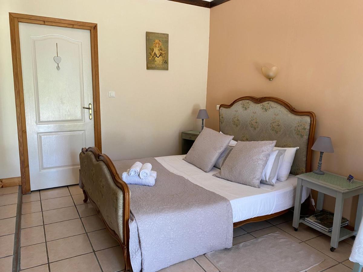 Fonclaire Holidays Mortemart Экстерьер фото